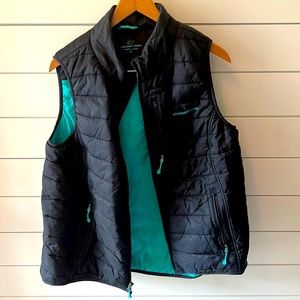 Women’s vineyard vines light puff vest XL
